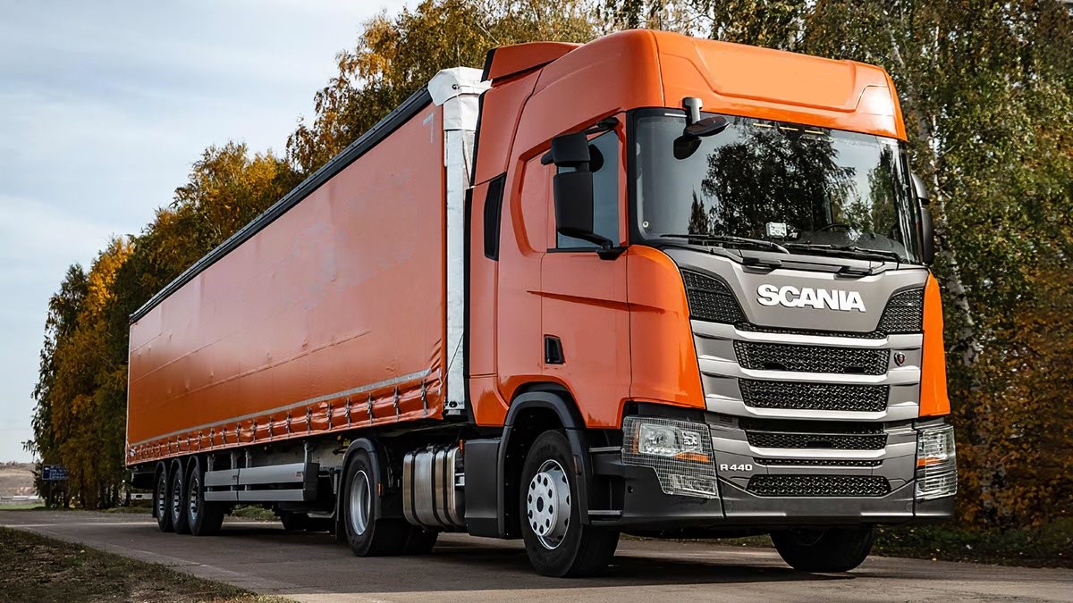 ЛУКОЙЛ ЗАПУСТИЛ ПРОИЗВОДСТВО ФИРМЕННЫХ МОТОРНЫХ МАСЕЛ ДЛЯ ГРУЗОВИКОВ SCANIA ЛУКОЙЛ ЗАПУСТИЛ ПРОИЗВОДСТВО ФИРМЕННЫХ МОТОРНЫХ МАСЕЛ ДЛЯ ГРУЗОВИКОВ SCANIA